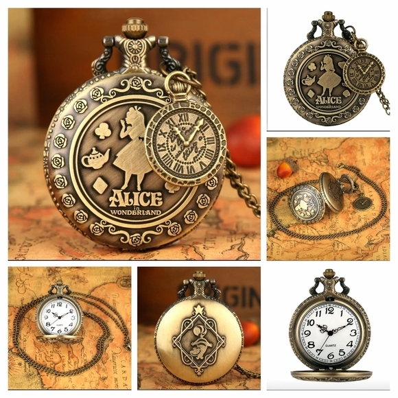 Disney Accessories - Alice in wonderland pocket watch with clock charm!